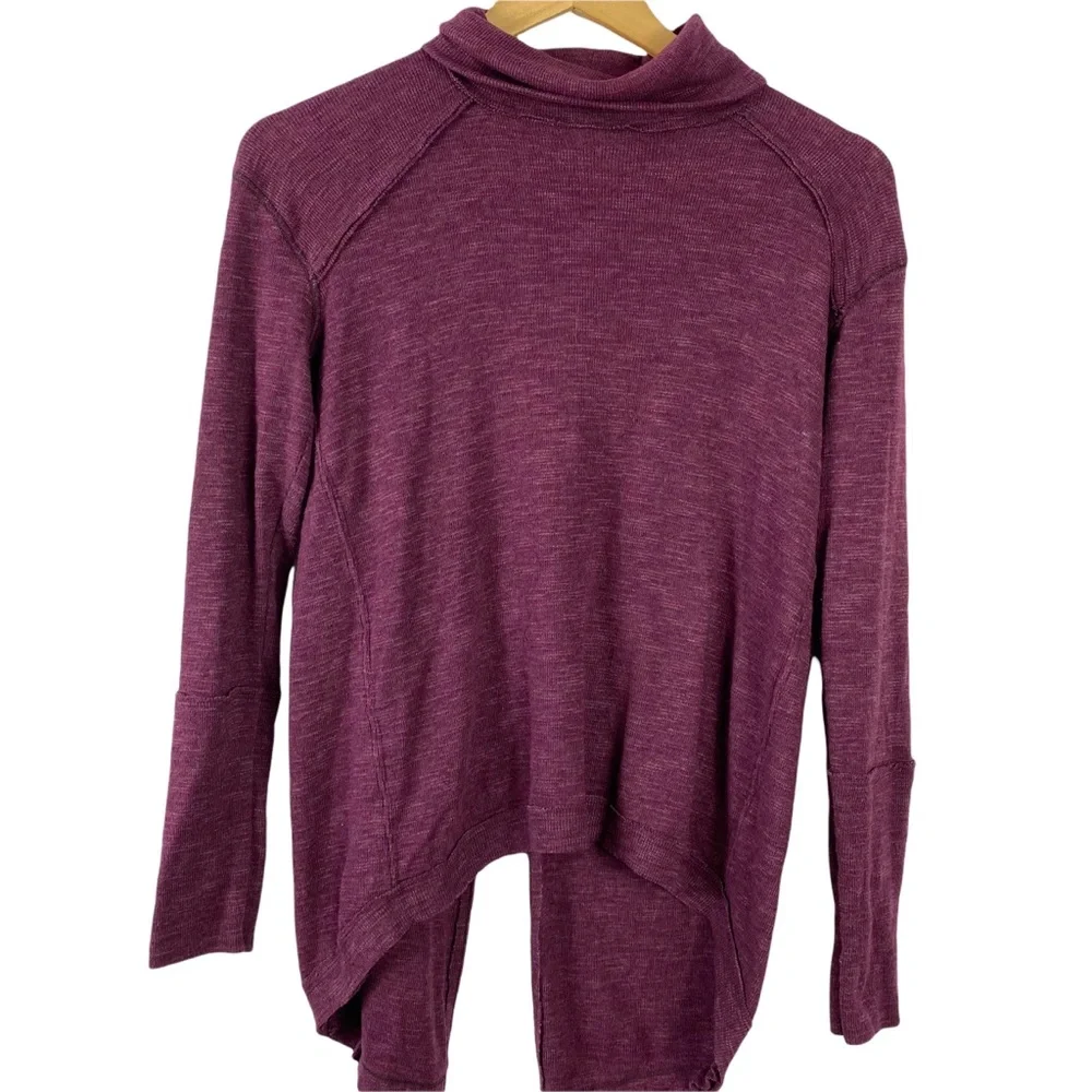 Free People Open Back Turtleneck Sweater Maroon Swing Slit Back SizeXS